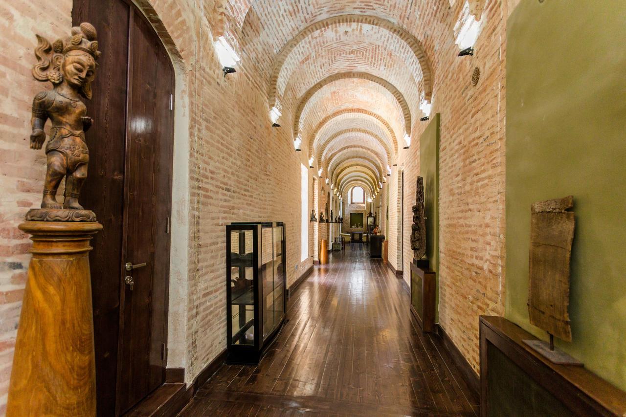 Hotel Castle In Old Town 3*