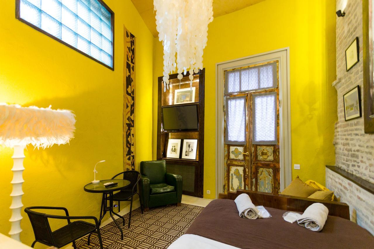 Castle In Old Town Hotel 3*