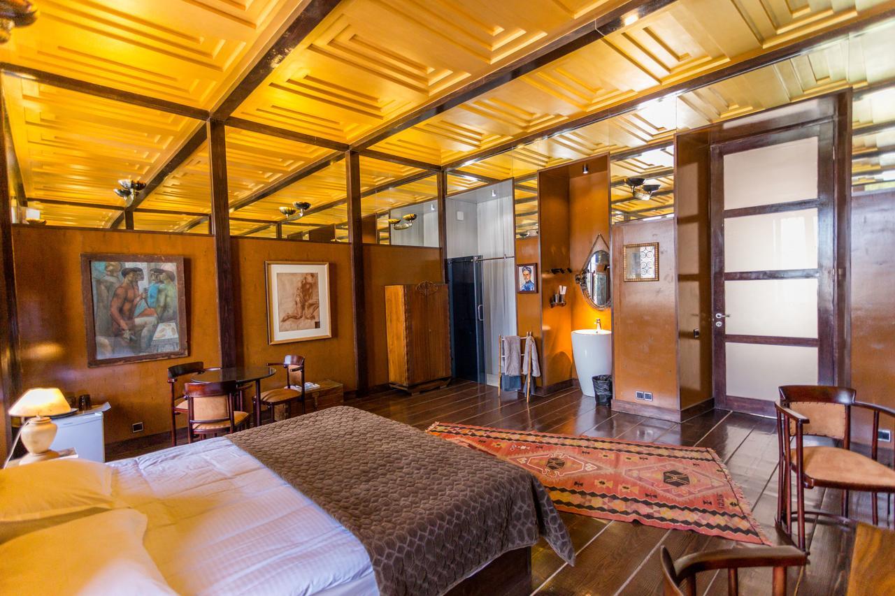 Castle In Old Town Otel 3*