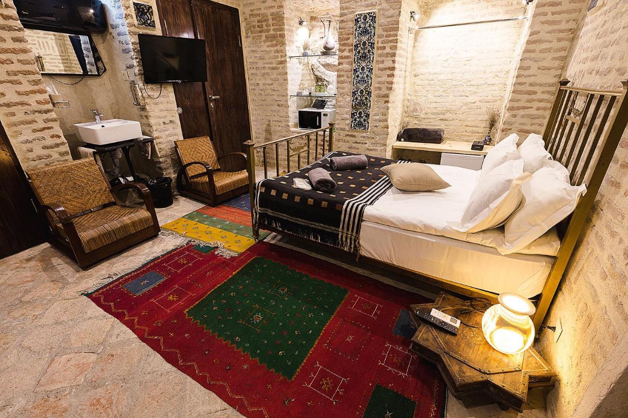 Castle In Old Town Otel 3*